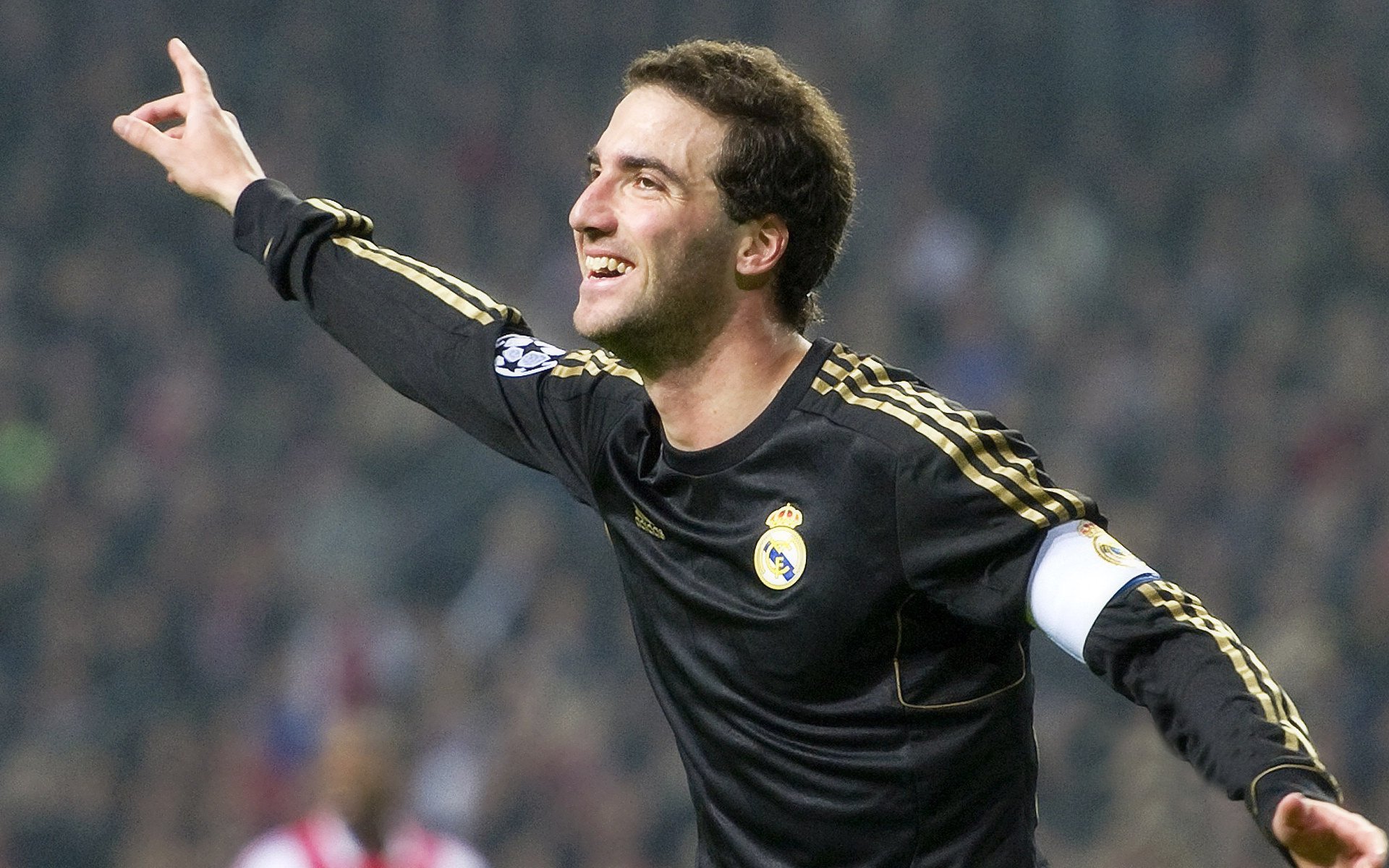 逆境战术调整:哪些球队通过换人扭转比赛?,逆转最多的球队