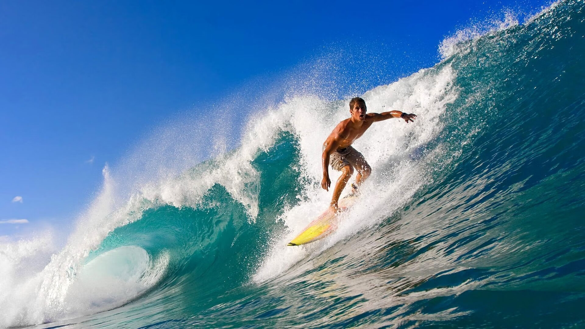 开云网页版-《CS_GO冠军巅峰赛，战火升腾现场火爆》，csgo之巅峰